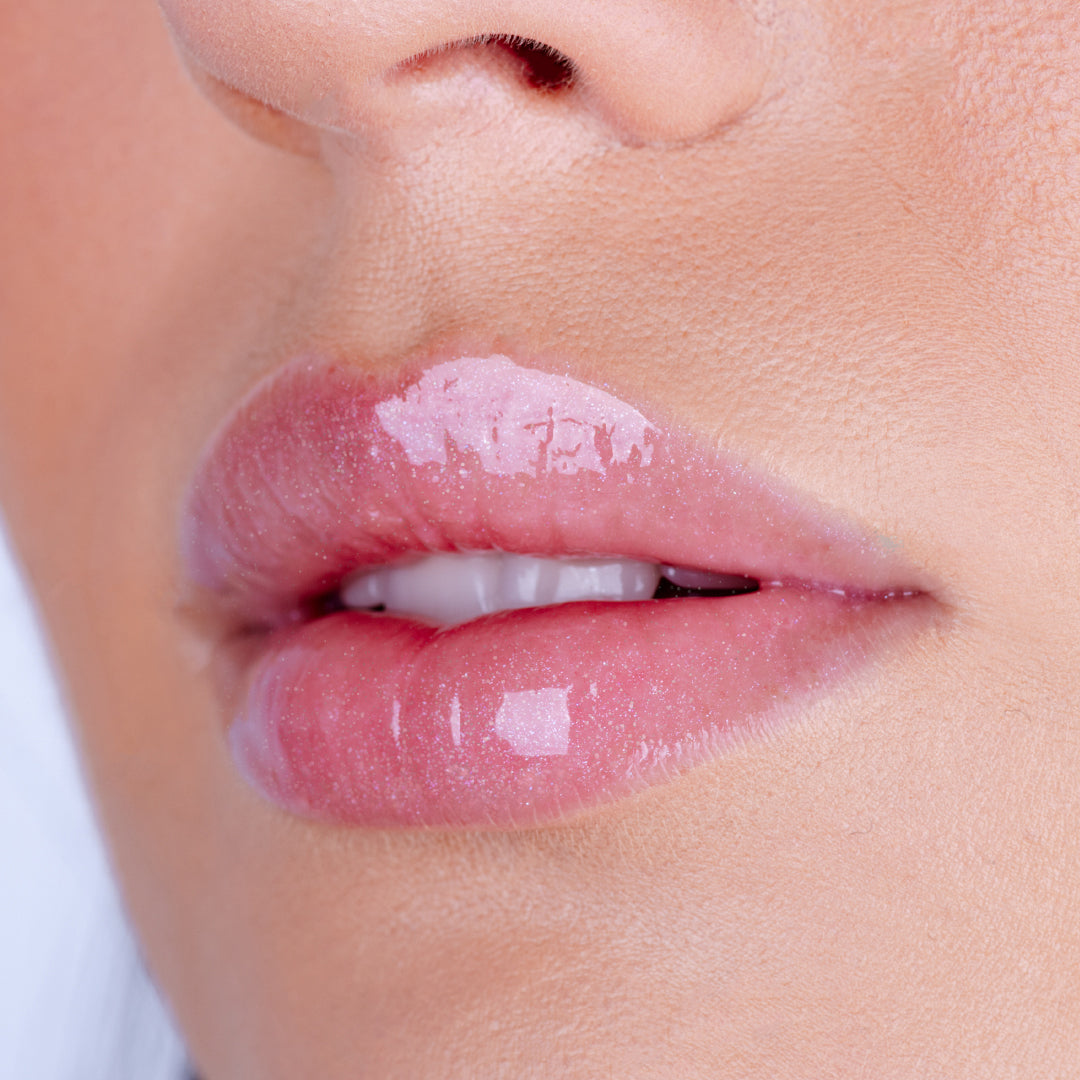 PLUMPING LIP GLOSS NO. 01 ICE MILK